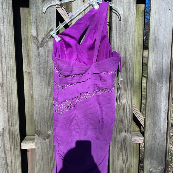 Judy Bridal one shoulder purple gown - Picture 7 of 14